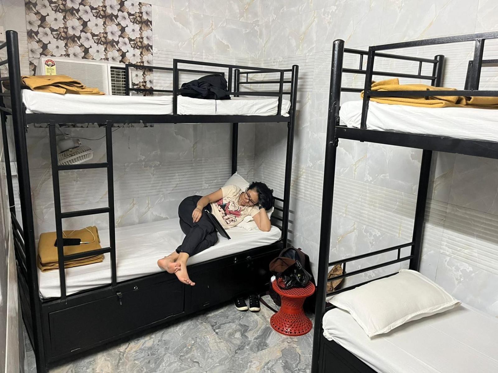 Solo Hostel Bombaj